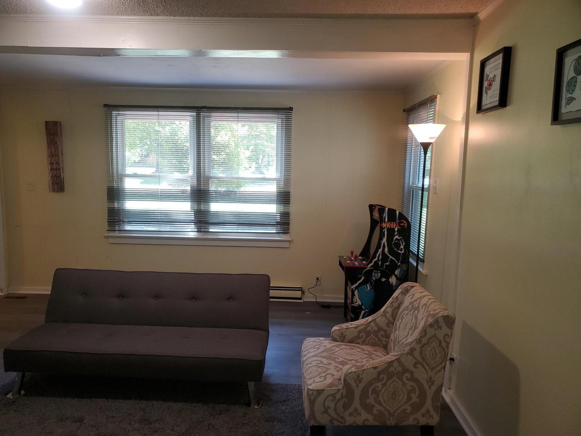 Private Single Level Standalone House Large Lot - 3 Bedrooms Charlotte Bagian luar foto