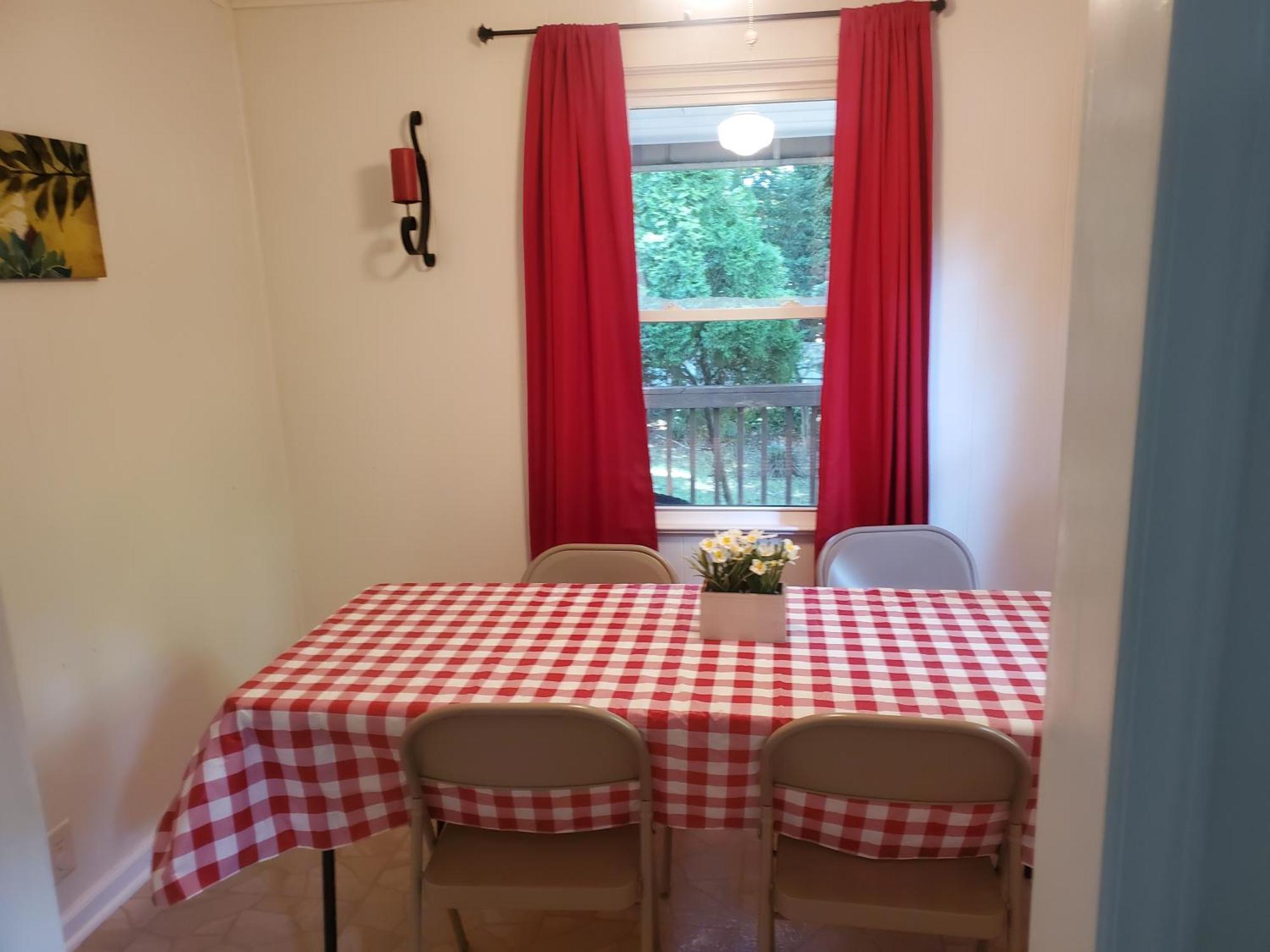 Private Single Level Standalone House Large Lot - 3 Bedrooms Charlotte Bagian luar foto